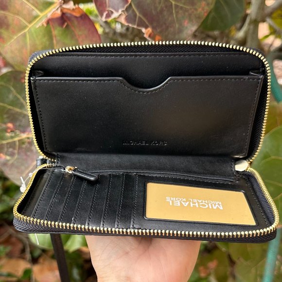 Michael Kors Jet Set Travel Multifunction Large Phone Case Wallet Wristlet Black - Picture 4 of 9